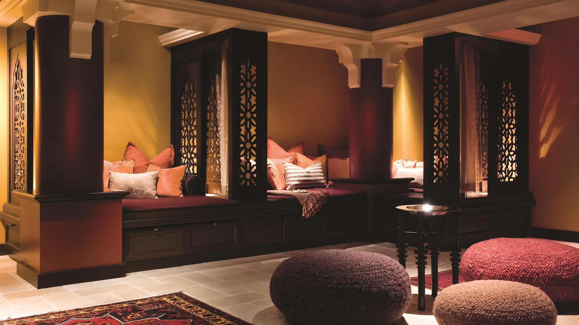 Hotel Shangri-La Toronto